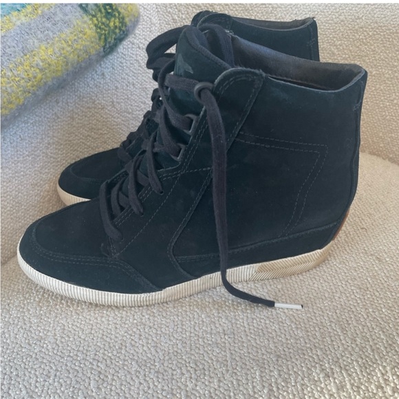 Sorel Women's Out and About Wedge
Sneaker/Boot - Picture 7 of 8